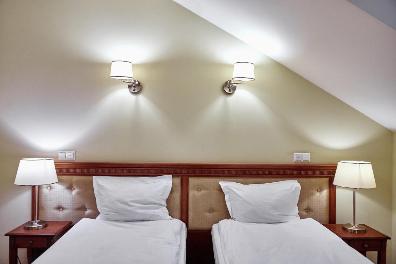 Hotel Koronny Zamość Zewnętrze zdjęcie